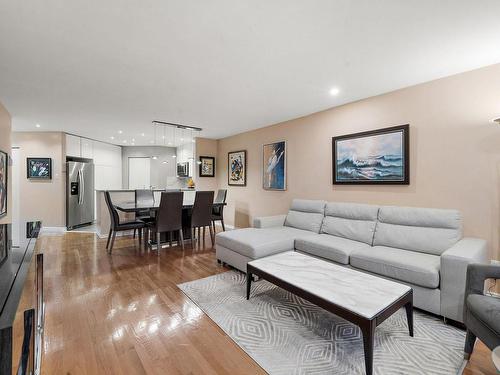 Overall view - 205-5285 Av. Coolbrook, Montréal (Côte-Des-Neiges/Notre-Dame-De-Grâce), QC - Indoor Photo Showing Living Room