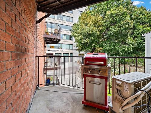 Balcony - 205-5285 Av. Coolbrook, Montréal (Côte-Des-Neiges/Notre-Dame-De-Grâce), QC - Outdoor With Exterior