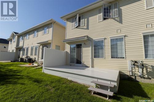 43 111 Fairbrother Crescent, Saskatoon, SK - Outdoor With Deck Patio Veranda