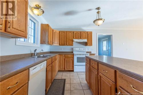 328 Route 940, Sackville, NB - Indoor Photo Showing Kitchen With Double Sink