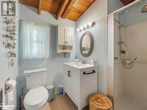 30 Rockcliffe Drive N, Carling, ON - Indoor Photo Showing Bathroom