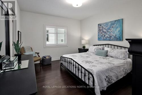 112 Admiral'S Trail, Blue Mountains, ON - Indoor Photo Showing Bedroom