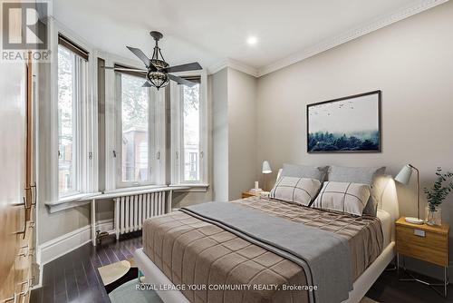 312 Seaton Street, Toronto, ON - Indoor Photo Showing Bedroom