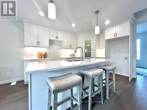 32 Riverstone Way, Belleville, ON - Indoor Photo Showing Kitchen With Upgraded Kitchen