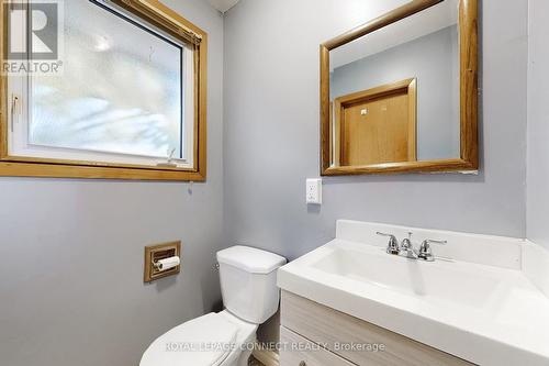 58 Satchell Boulevard, Toronto, ON - Indoor Photo Showing Bathroom