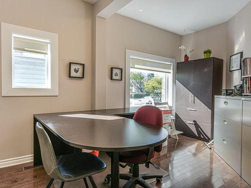 Bureau - 253  - 255 Boul. Churchill, Longueuil (Greenfield Park), QC - Indoor