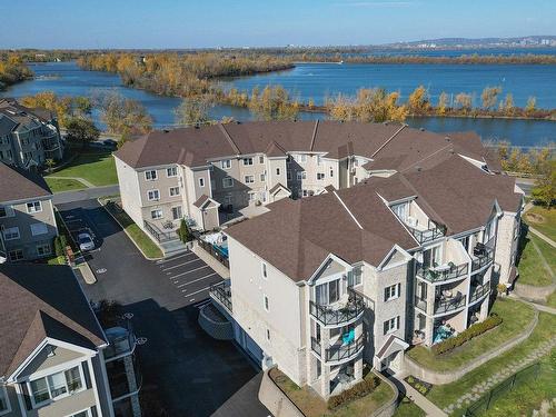 Water view - 5-25 Place Charles-Lemoyne, Sainte-Catherine, QC - Outdoor With Body Of Water With View