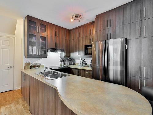 Kitchen - 4725 Rle Bénard, Montréal (Mercier/Hochelaga-Maisonneuve), QC - Indoor Photo Showing Kitchen With Double Sink