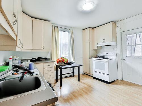 Kitchen - 4725 Rle Bénard, Montréal (Mercier/Hochelaga-Maisonneuve), QC - Indoor Photo Showing Kitchen