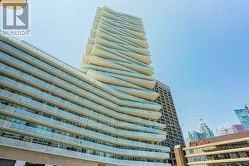 1604 - 15 Queens Quay E, Toronto, ON - Outdoor With Balcony