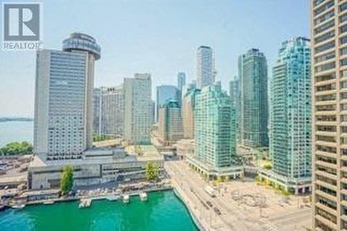 1604 - 15 Queens Quay E, Toronto, ON - Outdoor