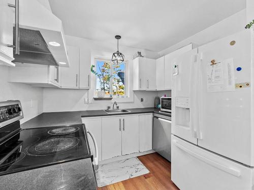 Kitchen - 1305  - 1307 Rue Bernier, Acton Vale, QC - Indoor Photo Showing Kitchen