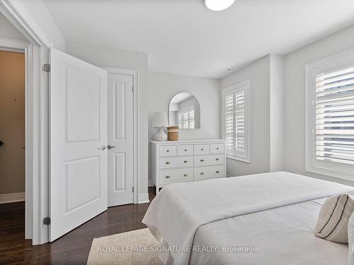 76 Lobo Mews, Toronto, ON - Indoor Photo Showing Bedroom