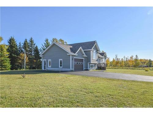 102 Mazerolle St, Shippagan, NB 