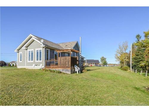 102 Mazerolle St, Shippagan, NB 