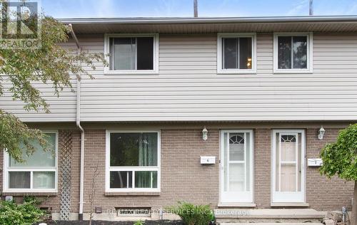 6 - 88 Avonwood Drive, Stratford, ON - Outdoor