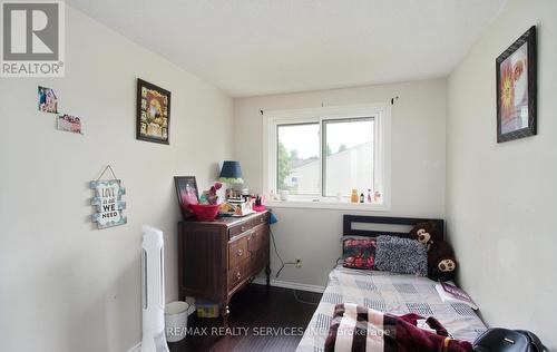 6 - 88 Avonwood Drive, Stratford, ON - Indoor Photo Showing Bedroom