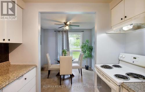 6 - 88 Avonwood Drive, Stratford, ON - Indoor Photo Showing Kitchen