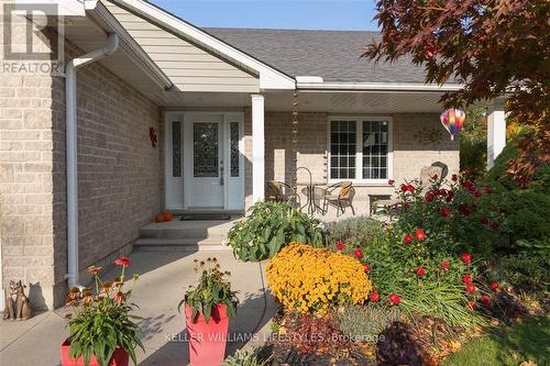 74 Green Acres Crescent N, Lambton Shores (Grand Bend), ON - Outdoor With Deck Patio Veranda