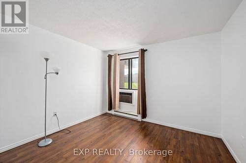 104 - 650 Cheapside Street, London, ON - Indoor Photo Showing Other Room