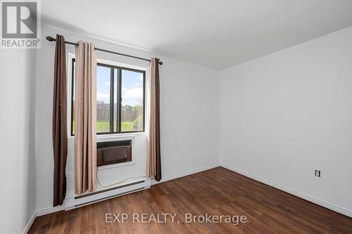 104 - 650 Cheapside Street, London, ON - Indoor Photo Showing Other Room