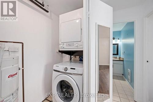 104 - 650 Cheapside Street, London, ON - Indoor Photo Showing Laundry Room