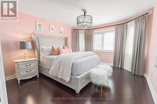 50 Direzze Court, Richmond Hill, ON - Indoor Photo Showing Bedroom