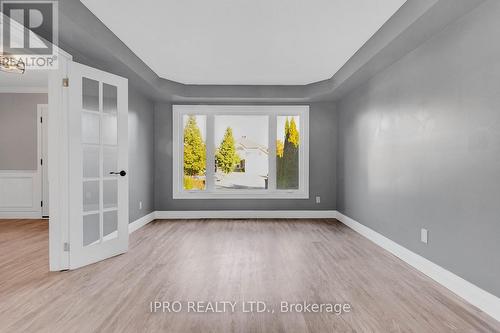 23 Grants Way, Barrie, ON - Indoor Photo Showing Other Room