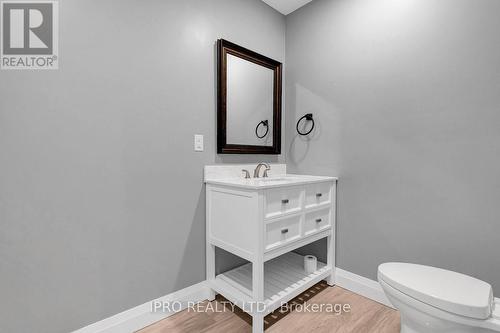 23 Grants Way, Barrie, ON - Indoor Photo Showing Bathroom