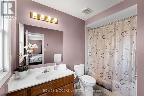 545 Wilfred Drive, Peterborough (Monaghan), ON - Indoor Photo Showing Bathroom