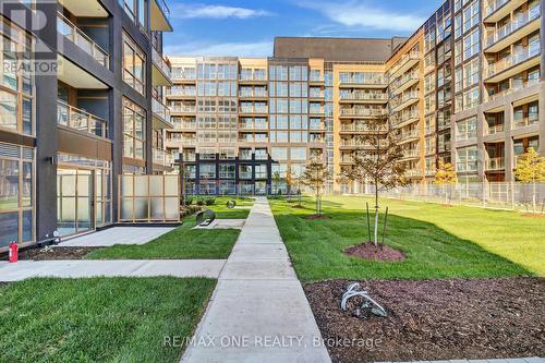 414 - 2343 Khalsa Gate, Oakville, ON - Outdoor With Facade