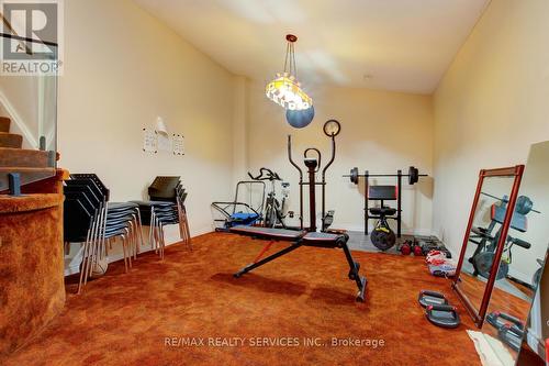 18 Trillium Court, Brampton, ON - Indoor Photo Showing Gym Room