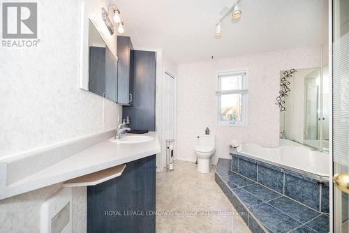 346 Mcmahon Road, Admaston/Bromley, ON - Indoor Photo Showing Bathroom