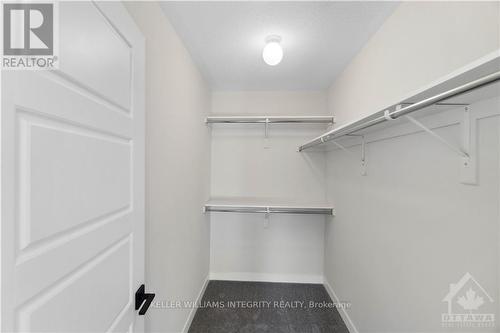 60 Stitch Mews, Ottawa, ON - Indoor With Storage