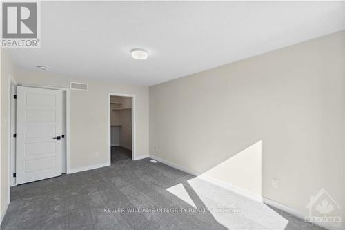 60 Stitch Mews, Ottawa, ON - Indoor Photo Showing Other Room