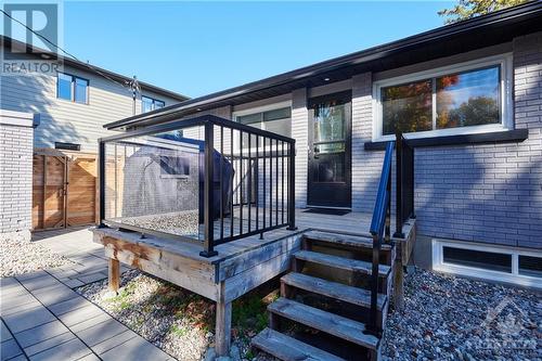 938 Riddell Avenue N, Ottawa, ON - Outdoor With Deck Patio Veranda With Exterior