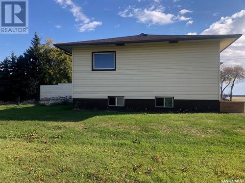 114 Whitesand Drive, Canora, SK - Outdoor