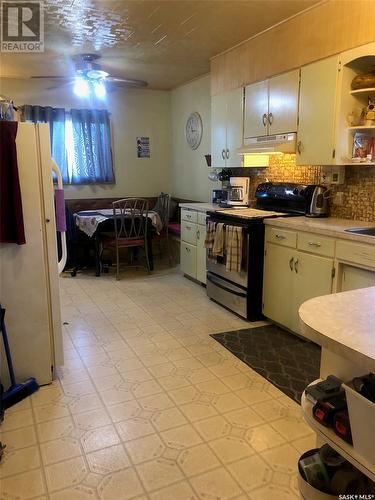 114 Whitesand Drive, Canora, SK - Indoor Photo Showing Kitchen