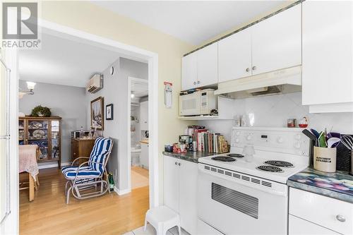 1505 Clement Street Unit#108, Hawkesbury, ON - Indoor Photo Showing Kitchen