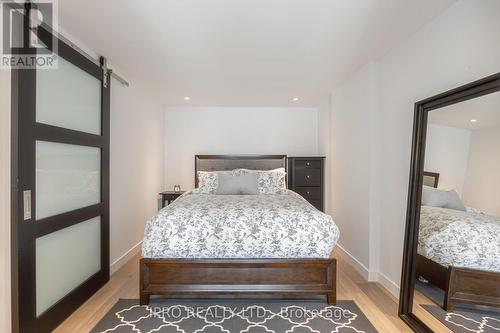 927 - 55 Stewart Street, Toronto, ON - Indoor Photo Showing Bedroom