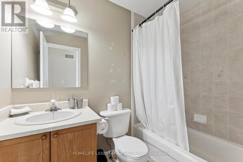 80 Mcfeeters Crescent, Clarington, ON - Indoor Photo Showing Bathroom