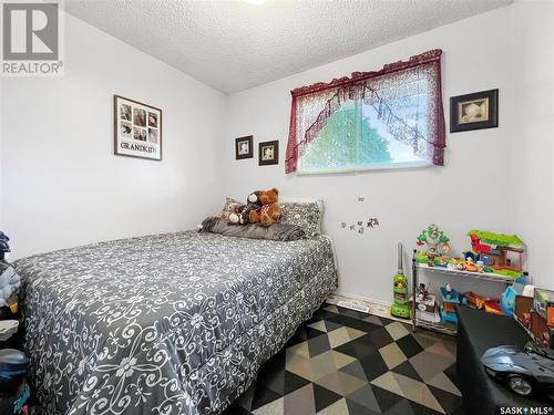 3642 Diefenbaker Drive, Saskatoon, SK - Indoor Photo Showing Bedroom