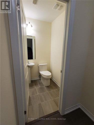 20 Haydrop Road, Brampton, ON - Indoor Photo Showing Bathroom