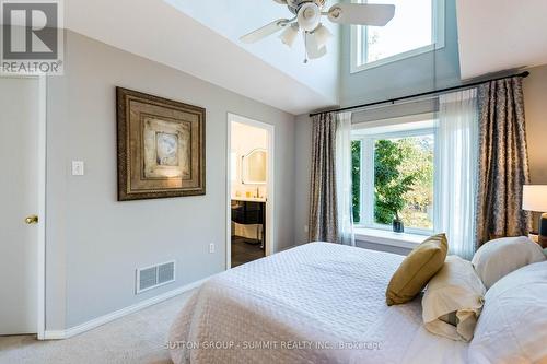 1240 West Shore Drive, Mississauga, ON - Indoor Photo Showing Bedroom