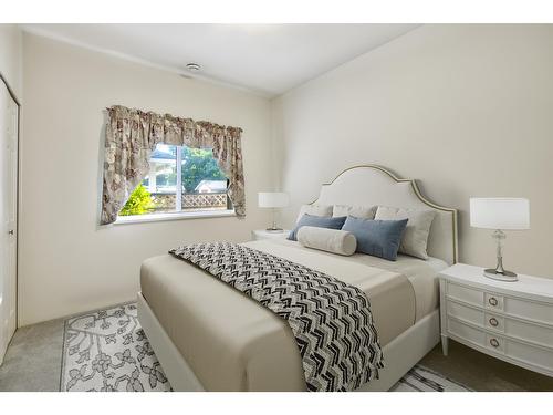 20824 44 Avenue, Langley, BC - Indoor Photo Showing Bedroom