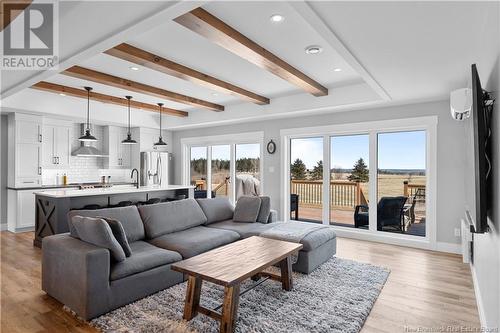 91 Stanley Drive, Sackville, NB - Indoor Photo Showing Living Room