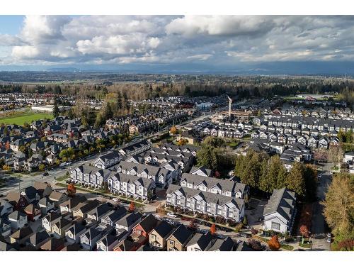 23 19239 70 Avenue, Surrey, BC - Outdoor With View