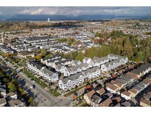 23 19239 70 Avenue, Surrey, BC - Outdoor With View