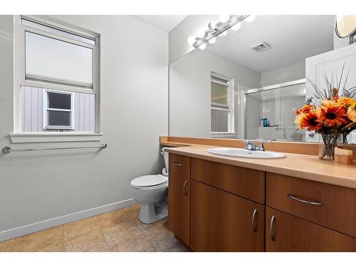 5 6366 126 Street, Surrey, BC - Indoor Photo Showing Bathroom