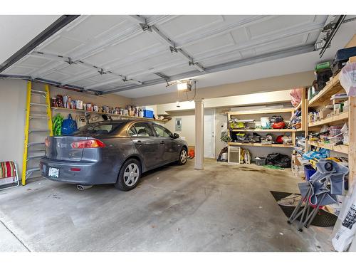 5 6366 126 Street, Surrey, BC - Indoor Photo Showing Garage